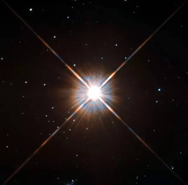 半人马星座星是距离太阳系最近的恒星
